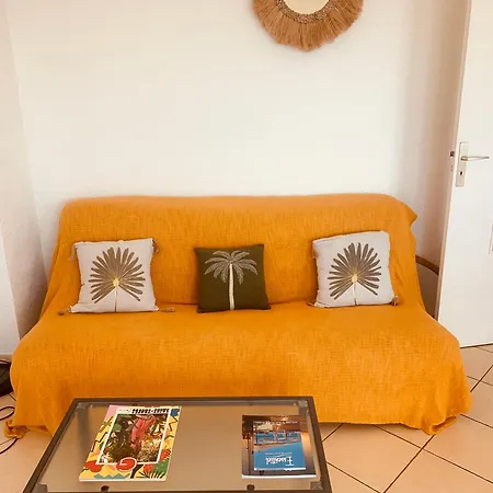 Apartament Le Latania